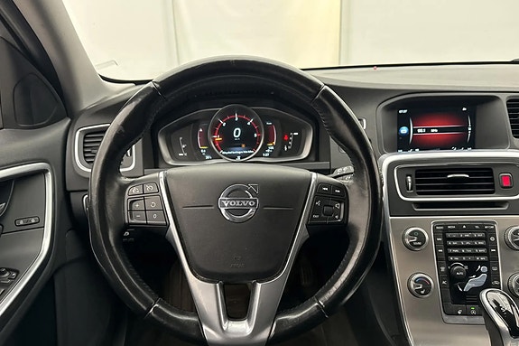 Volvo V60 5 of 5