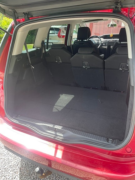 Citroen Grand C4 Picasso 4 of 5
