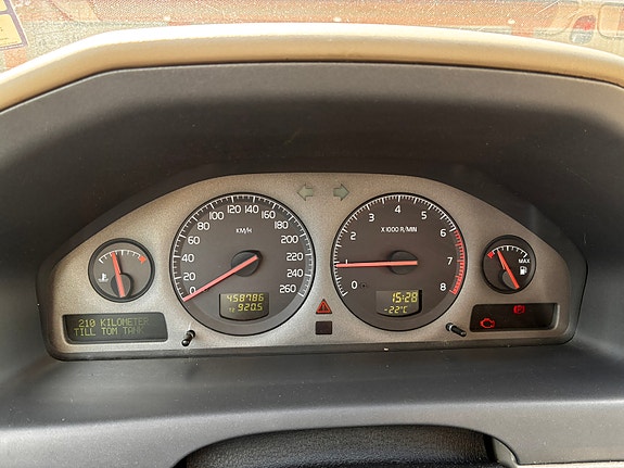 Volvo V70 10 of 10