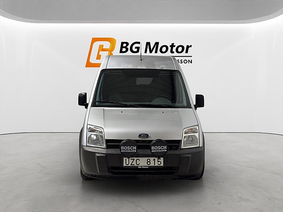 Ford Transit Connect 2 of 5