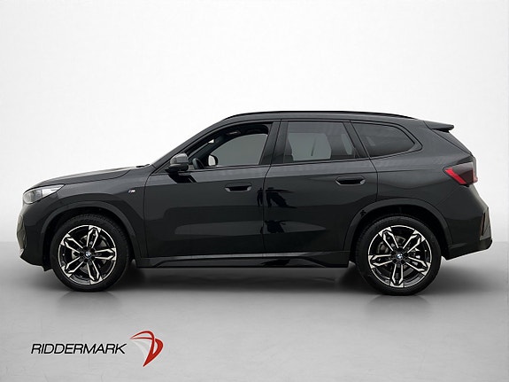 BMW X1 4 of 5