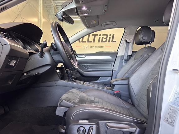 Volkswagen Passat 10 of 30