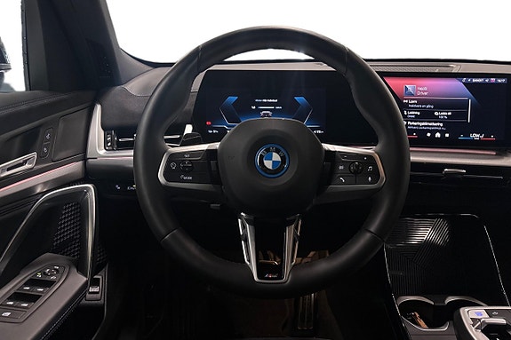 BMW iX2 9 of 18