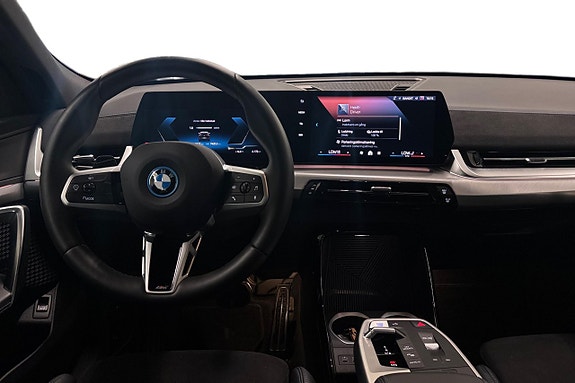 BMW iX2 8 of 18