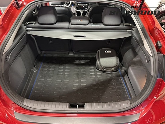 Hyundai IONIQ 14 of 14