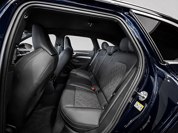 Audi A6 13 of 13