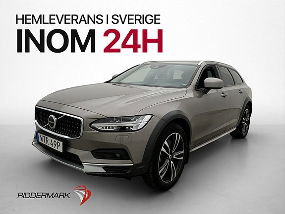 Volvo V90 Cross Country 3 of 5