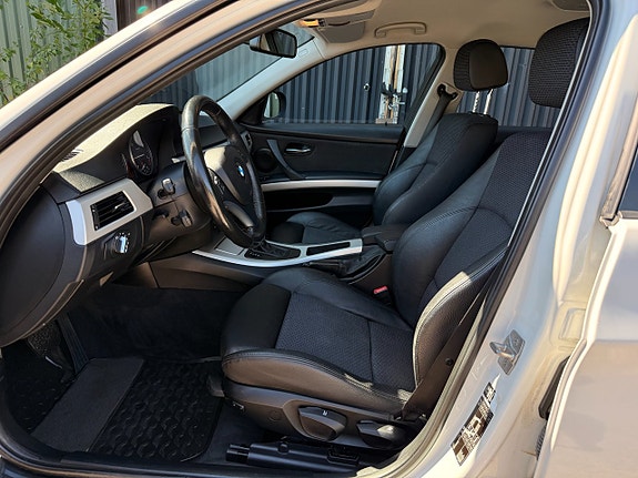 BMW 320d 6 of 11