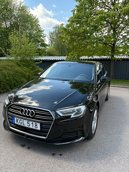 Audi A3 3 of 5