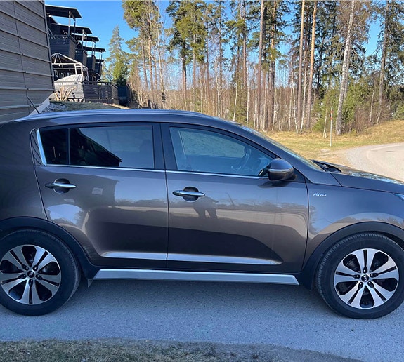 Kia Sportage 3 of 5