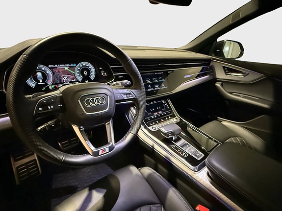Audi Q8 7 of 10