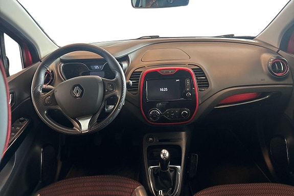 Renault Captur 10 of 21