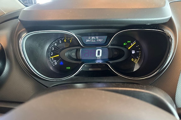 Renault Captur 16 of 21