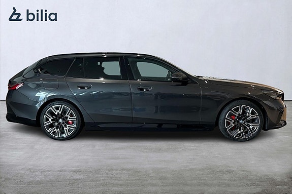 BMW i5 15 of 19