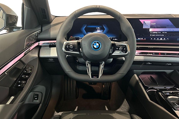 BMW i5 9 of 19
