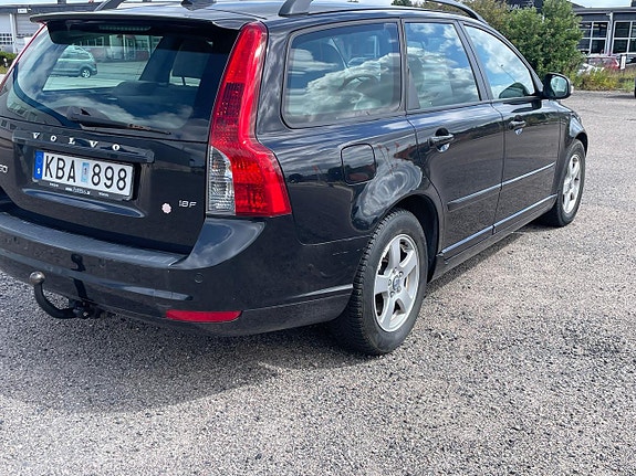 Volvo V50 5 of 5