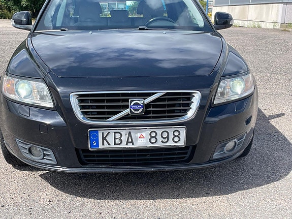 Volvo V50 7 of 14