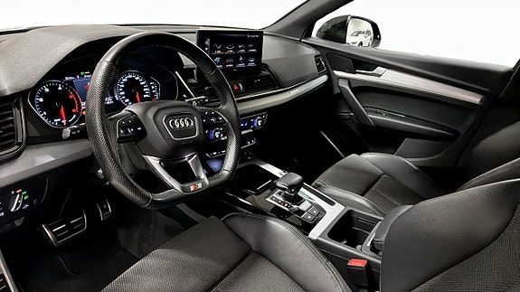 Audi Q5 7 of 14