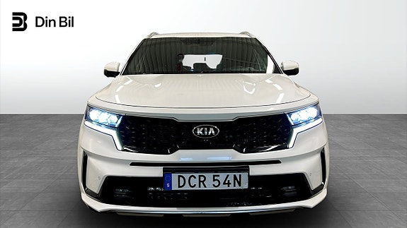 Kia Sorento 4 of 26