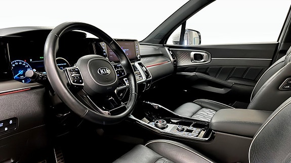 Kia Sorento 7 of 26