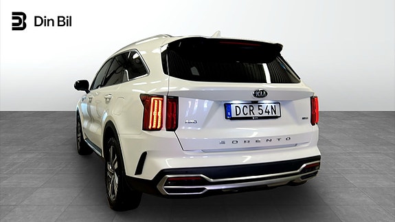 Kia Sorento 3 of 26