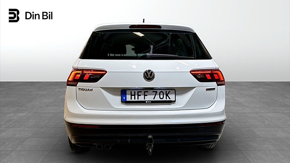 Volkswagen Tiguan 5 of 5