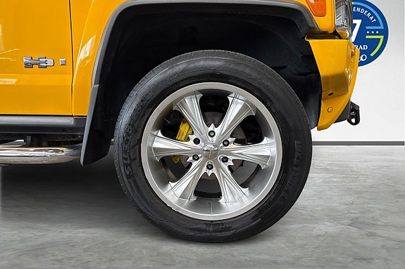Hummer H3 9 of 21