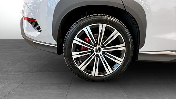 BYD Sealion 7 9 of 10