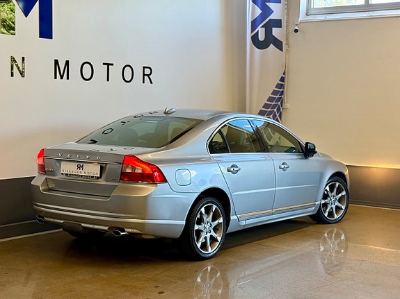 Volvo S80 6 of 24