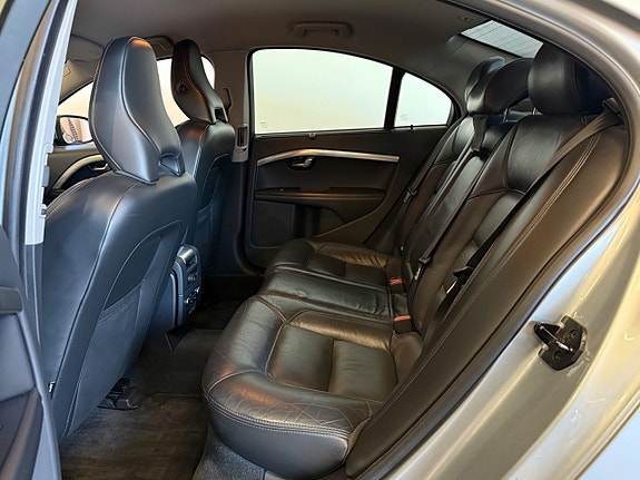 Volvo S80 15 of 24
