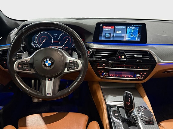 BMW 530i 8 of 14