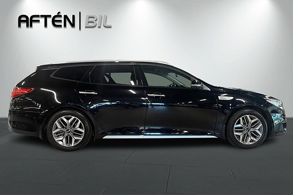 Kia Optima 7 of 30