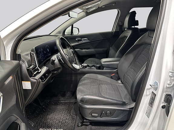 Kia Sportage 9 of 18