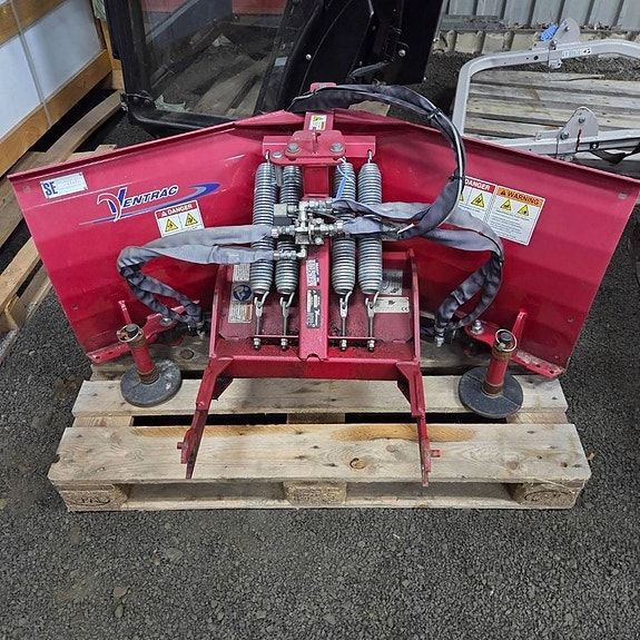 Ventrac 3400Y 4 of 6