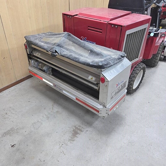 Ventrac 3400Y 2 of 6
