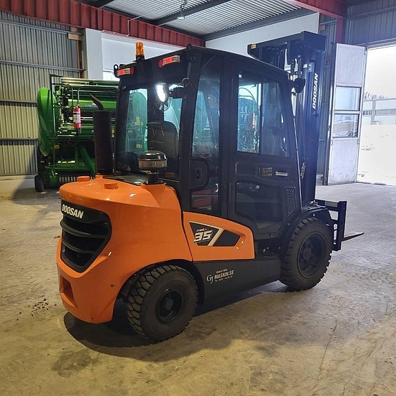 Doosan D35C-9 3500 kg 5205 mm HYR-KÖP 3 of 5