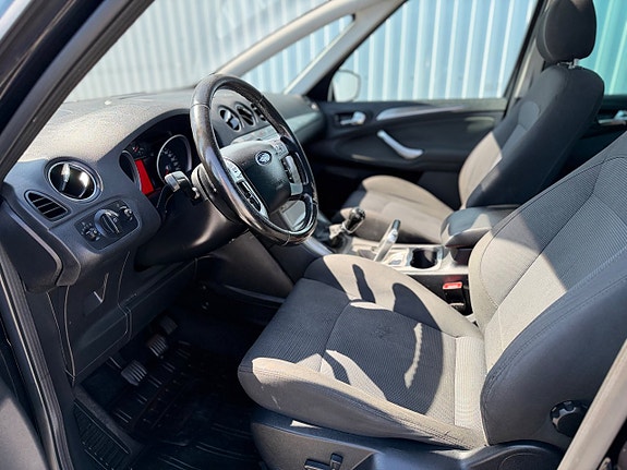 Ford S-MAX 5 of 5