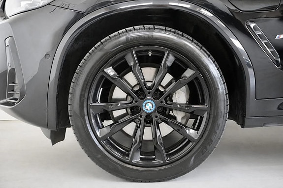 BMW X3 9 of 22