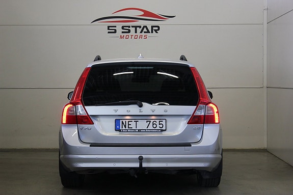 Volvo V70 5 of 22
