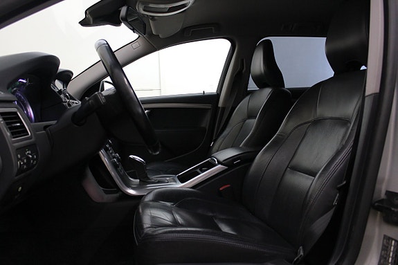 Volvo V70 12 of 22