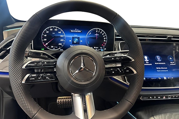 Mercedes-Benz 300 E 7 of 12
