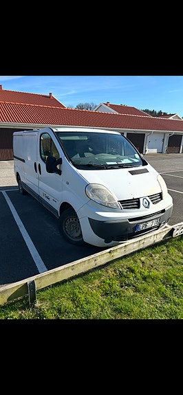 Renault Trafic 2 of 5