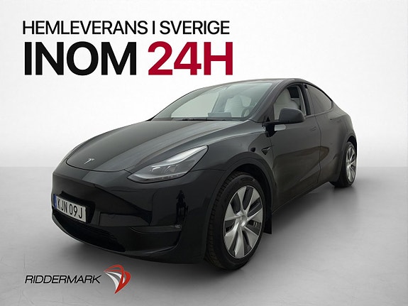 Tesla Model Y 4 of 5