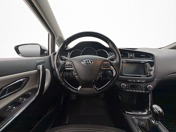 Kia Ceed 13 of 29