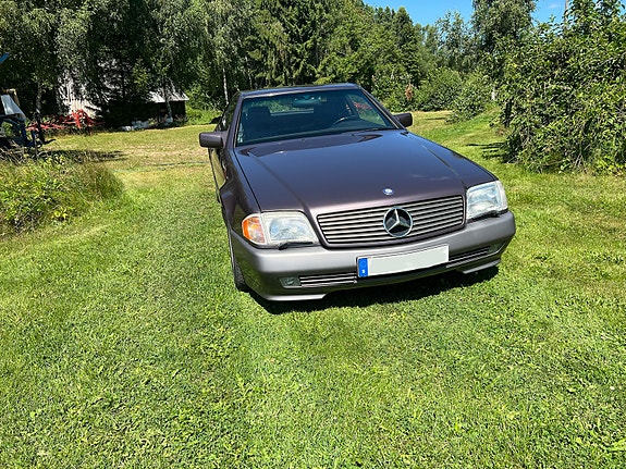 Mercedes-Benz 300 SL 4 of 5