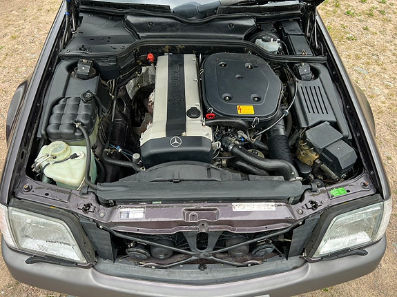 Mercedes-Benz 300 SL 27 of 30