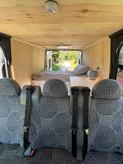 Ford Transit 6 of 9