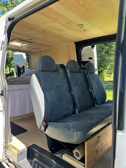 Ford Transit 5 of 9
