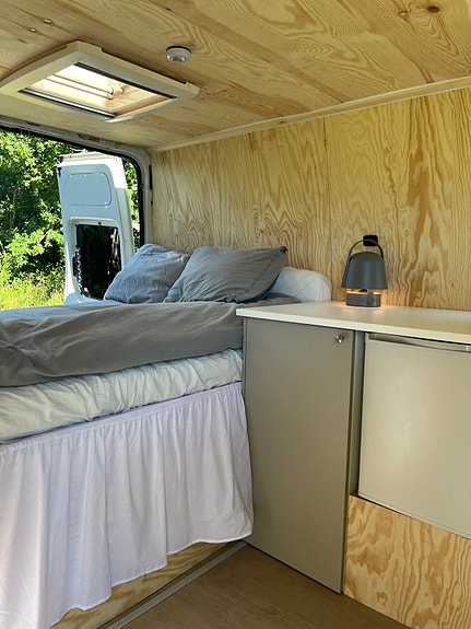 Ford Transit 9 of 9
