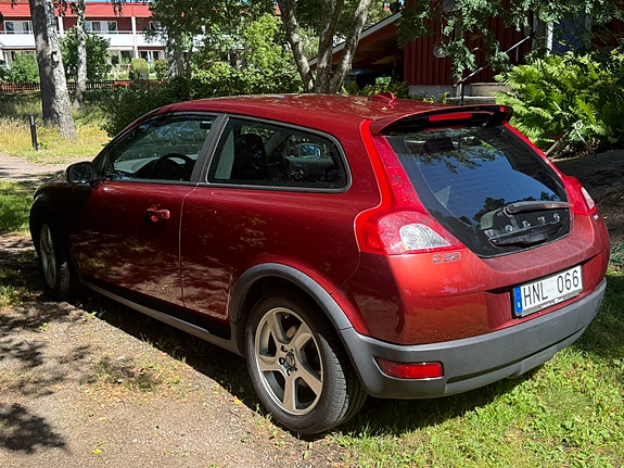 Volvo C30 3 of 5